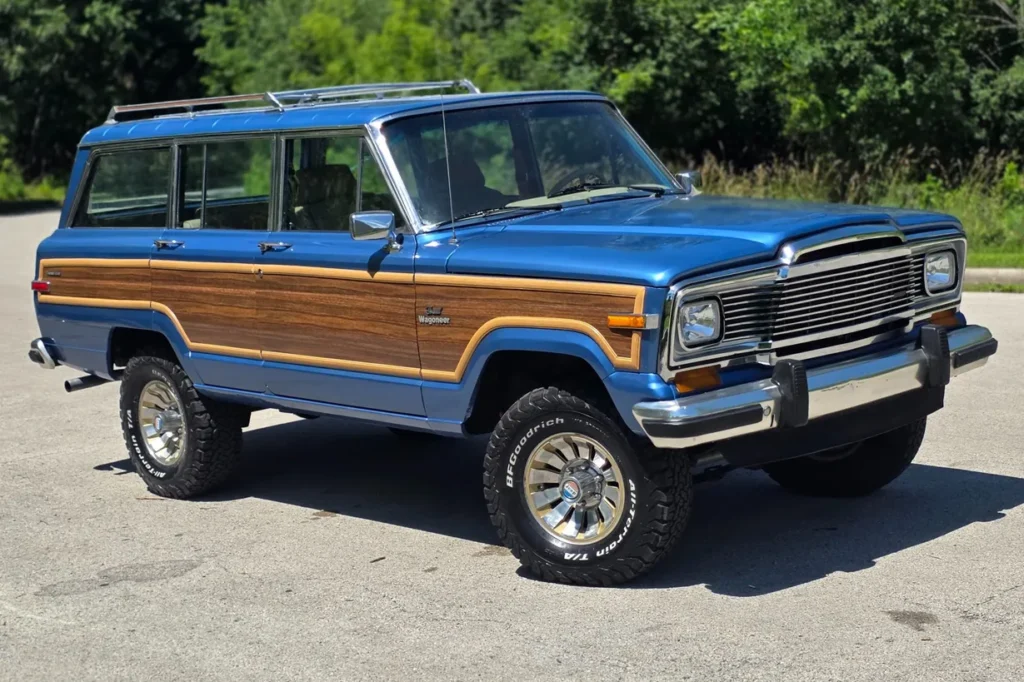 1985 Jeep Grand Wagoneer