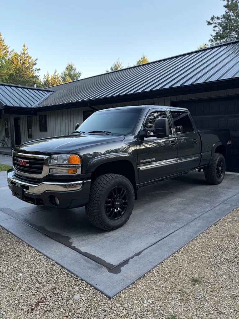 2003 GMC Sierra 2500HD SLE Crew Cab