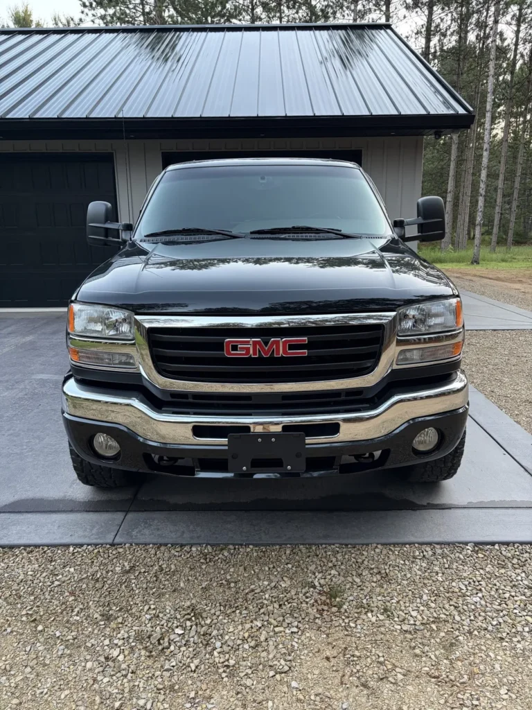 2003 GMC Sierra 2500HD SLE Crew Cab
