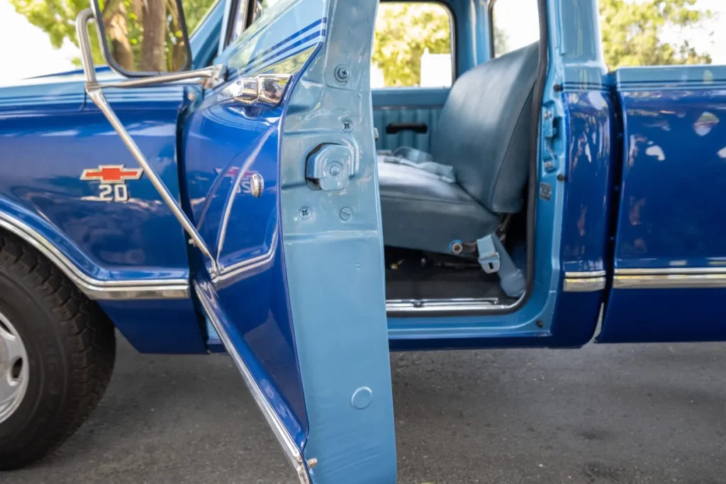 1967 Chevrolet C20 Pickup